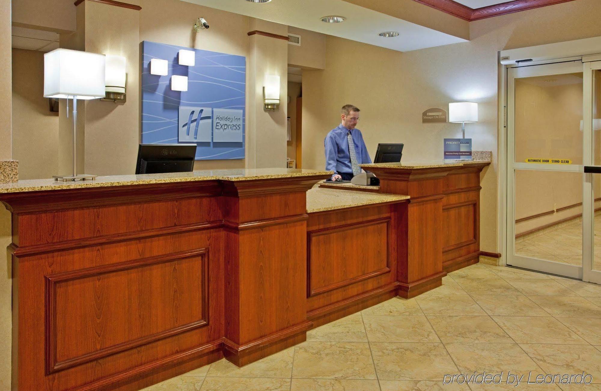 Holiday Inn Express Independence - Kansas City By Ihg Exterior foto