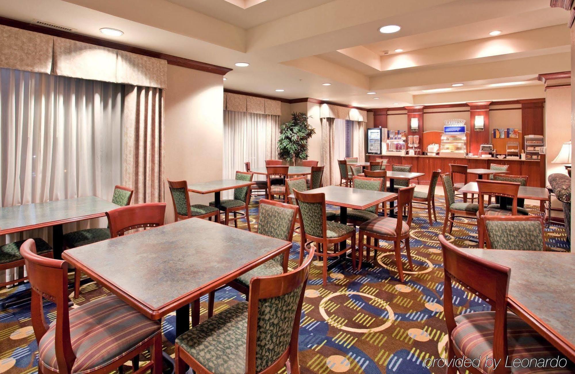Holiday Inn Express Independence - Kansas City By Ihg Exterior foto